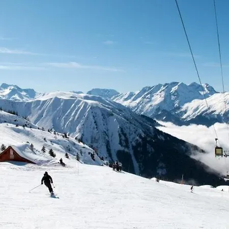 Alpe D'huez Gd Domaine Tt Equipe Apartment *